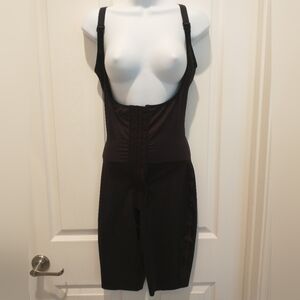 Sono Bello Isavela Above The Knee Black Bodysuit With Clasps And High Back, Med